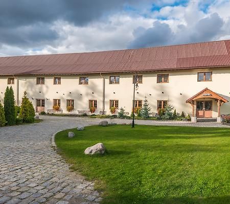Hotel Karczyce エクステリア 写真